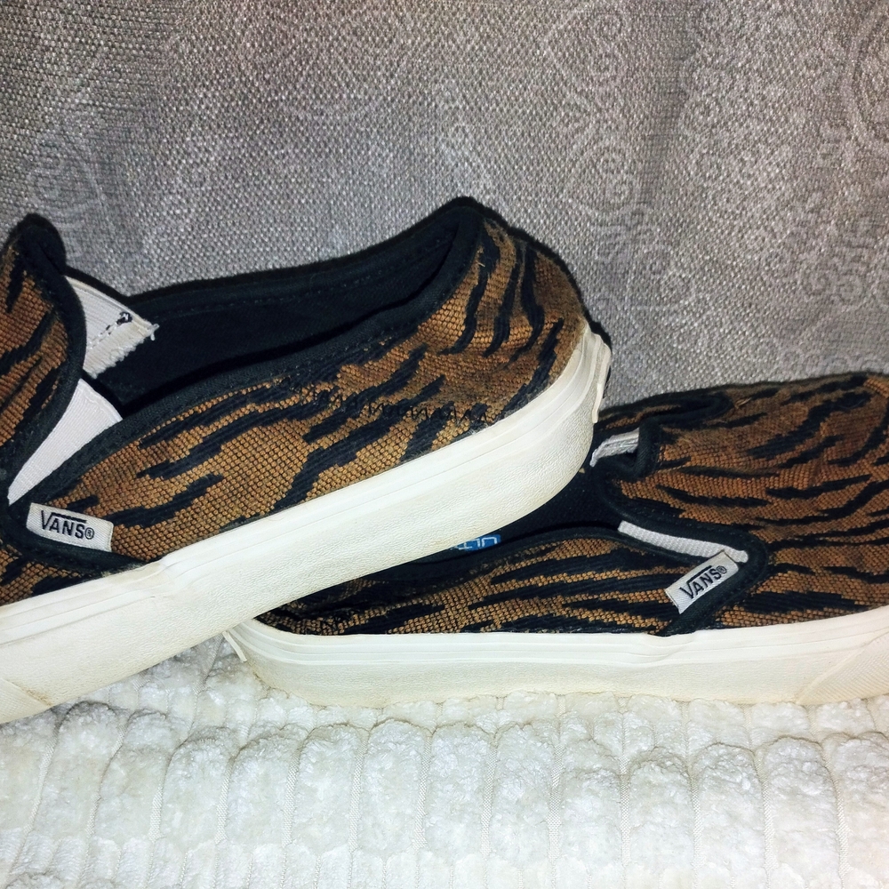 Vans Animal print Slip-On Sneakers - Picture 3 of 4
